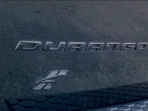 Used 2022 Dodge Durango R/T w/ Blacktop Package AWD/4WD image 28