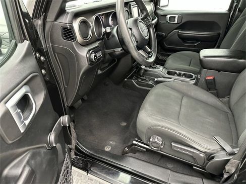 Used 2020 Jeep Wrangler Unlimited Sport image 11