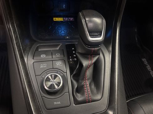 Used 2022 Toyota RAV4 XSE image 20