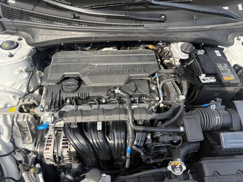Used 2026 Hyundai Elantra Sport FWD image 22