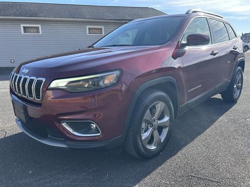 Used 2019 Jeep Cherokee Limited image 13