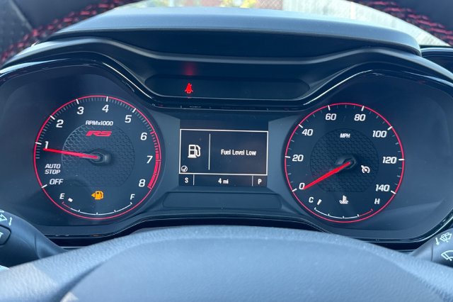 New 2026 Chevrolet Trax RS w/ Sunroof Package FWD image 35