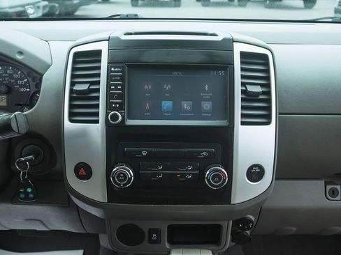 Used 2019 Nissan Frontier S image 10