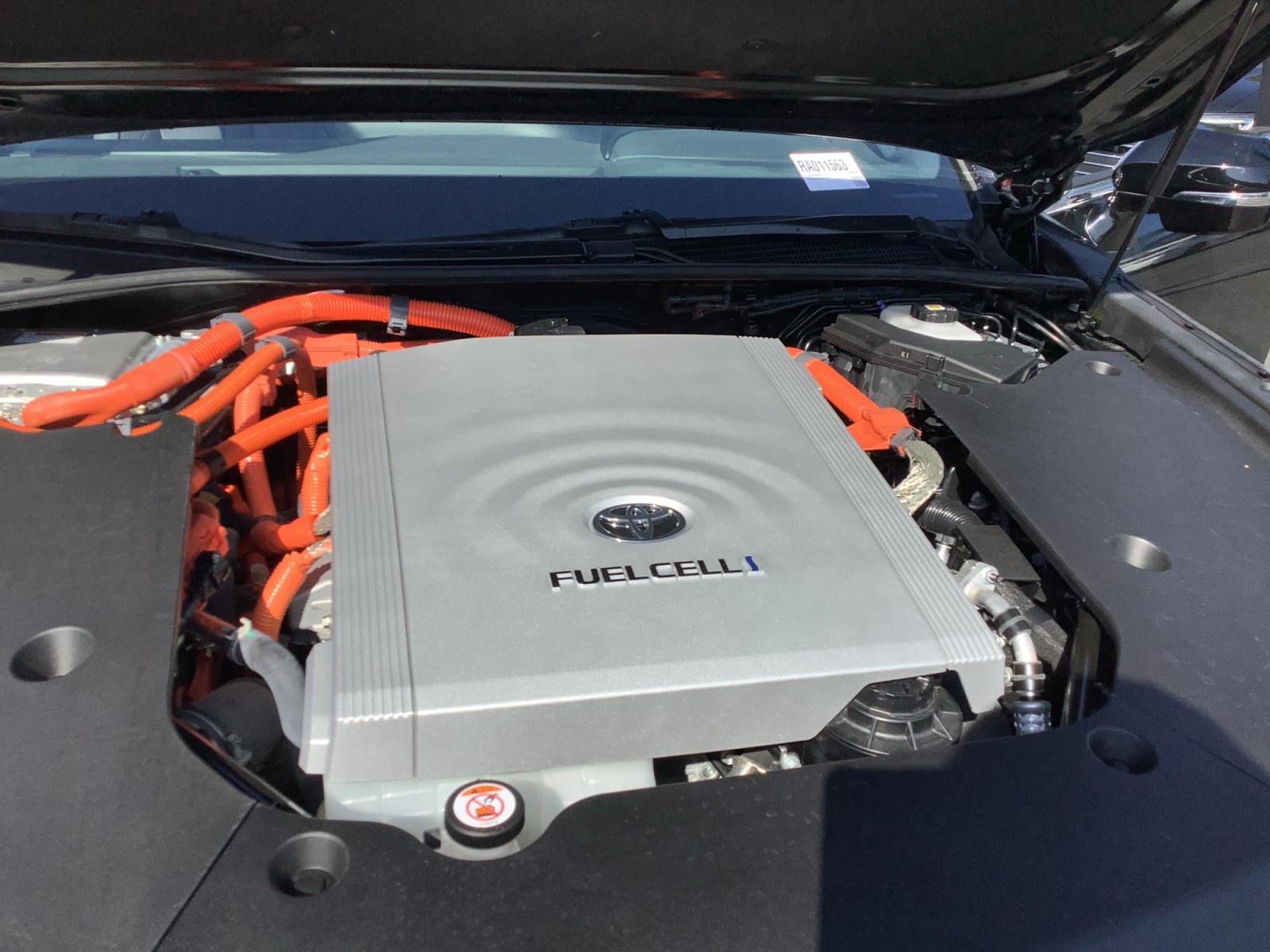 Used 2024 Toyota Mirai w/ Advanced Technology Package RWD image 18