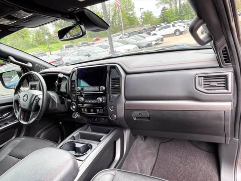 Used 2021 Nissan Titan PRO-4X w/ Pro-4x Utility Package image 10