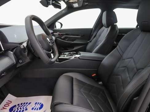 New 2026 BMW 530i xDrive image 11