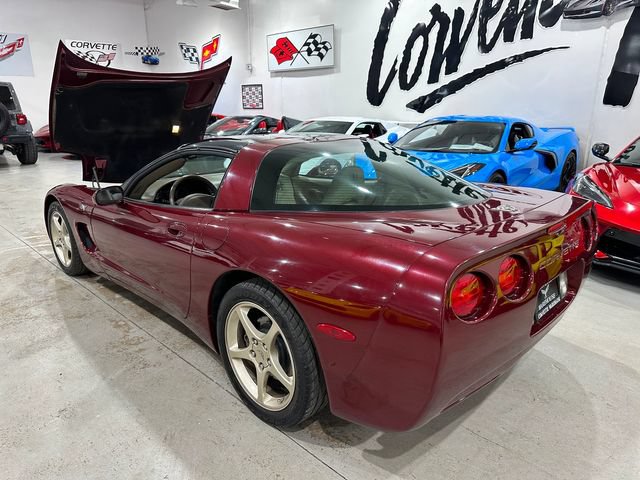 Used 2003 Chevrolet Corvette Coupe w/ Preferred Equipment Group RWD image 24