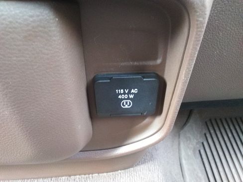 Used 2020 RAM 1500 Laramie AWD/4WD image 22