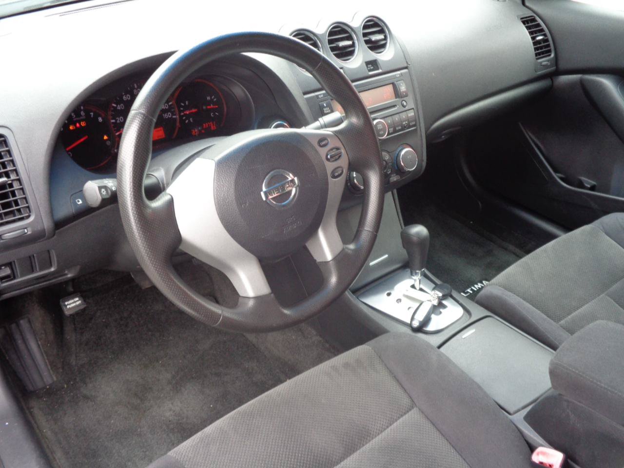 Used 2009 Nissan Altima 2.5 S FWD image 22