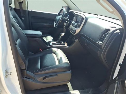 Used 2022 GMC Canyon Elevation w/ Elevation Premium Package image 17