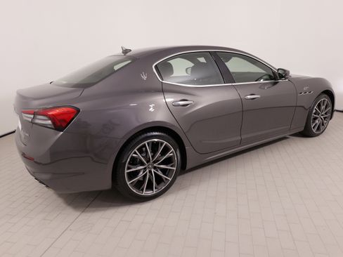 Used 2023 Maserati Ghibli GT RWD image 10