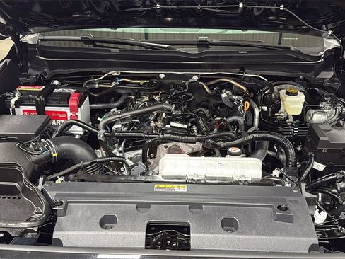 Certified 2025 Toyota Tacoma SR5 image 25