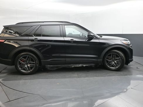 New 2026 Ford Explorer ST w/ Sun And Sound Package AWD/4WD image 7