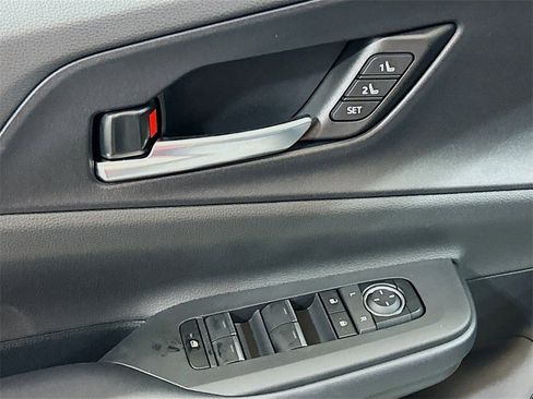 New 2026 Toyota Prius XSE Premium image 15