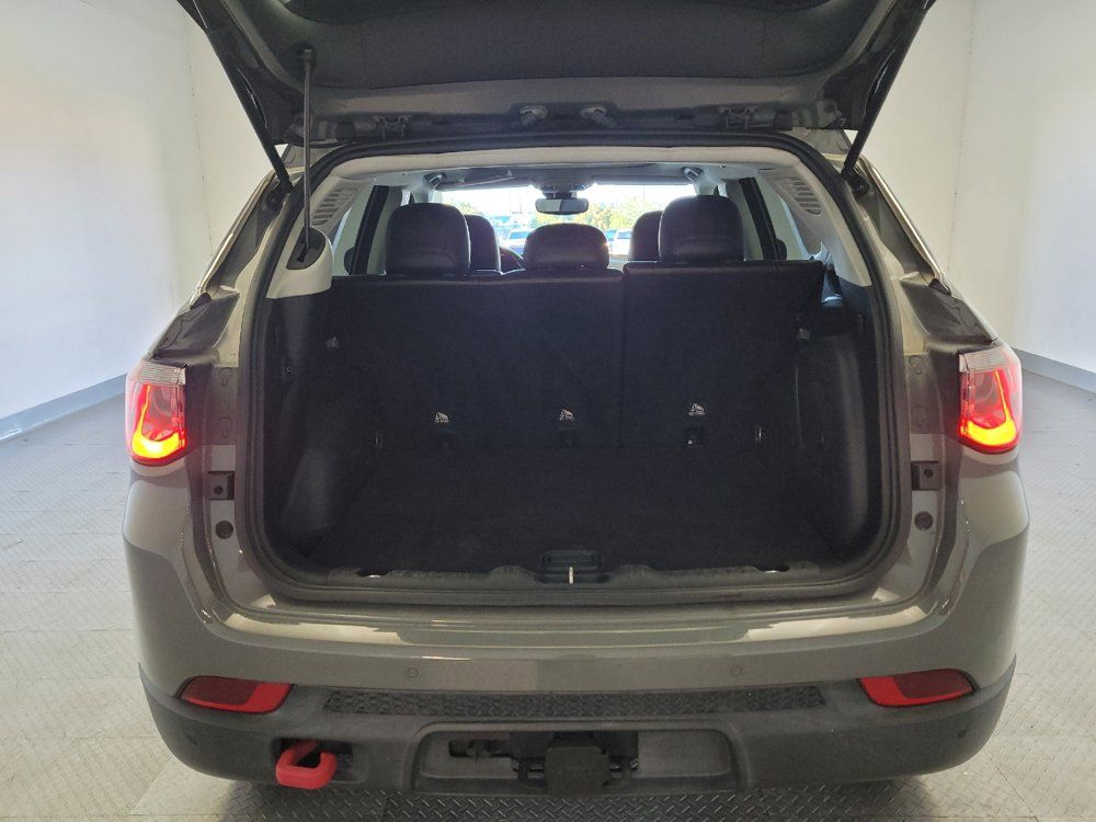 Used 2021 Jeep Compass Trailhawk w/ Sun and Sound Group AWD/4WD image 29