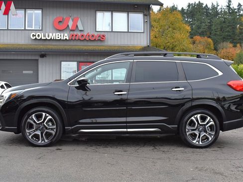 Used 2024 Subaru Ascent Touring AWD/4WD image 9