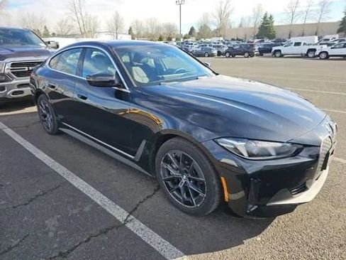 Used 2025 BMW i4 eDrive40 w/ Parking Assistance Package image 3