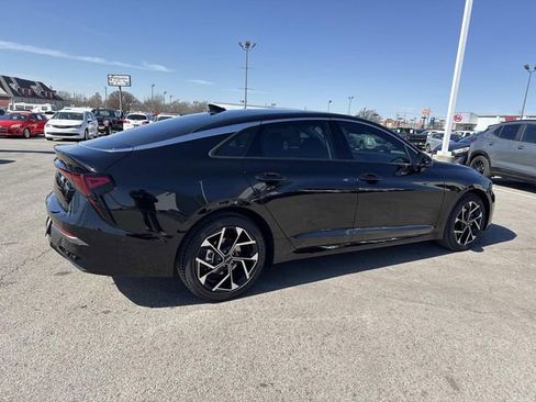New 2026 Kia K5 EX image 2