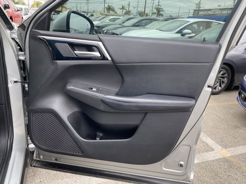 Used 2022 Mitsubishi Outlander SE AWD/4WD image 27