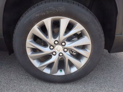 New 2026 Buick Enclave Preferred w/ Power Package image 21