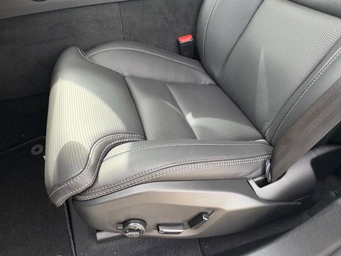 New 2026 Volvo XC60 B5 Ultra w/ Protection Package Premier image 19