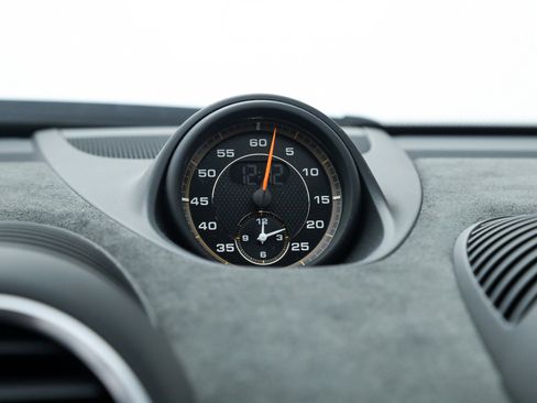 Used 2023 Porsche 718 Cayman GT4 RS image 32