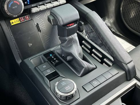 Used 2026 Toyota 4Runner TRD Sport Premium RWD image 17