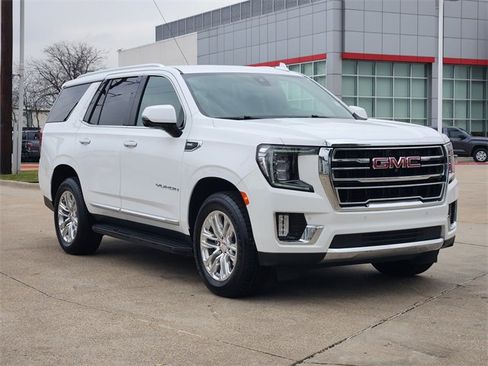 Used 2021 GMC Yukon SLT w/ SLT Luxury Package image 2