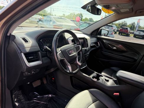 Used 2018 GMC Terrain SLT w/ Preferred Package FWD image 14
