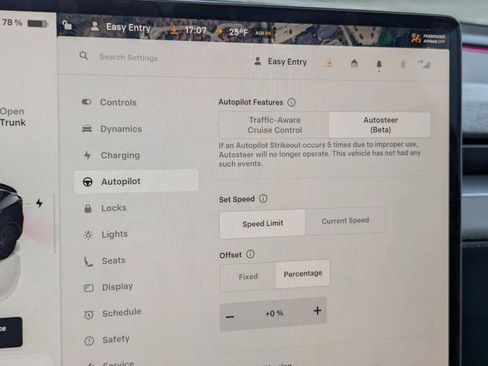 Used 2026 Tesla Model Y AWD image 15