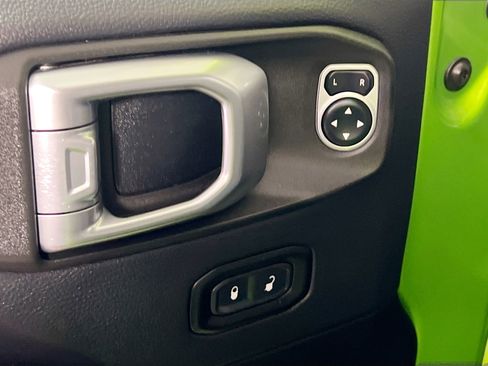 Used 2019 Jeep Wrangler Unlimited Rubicon image 43