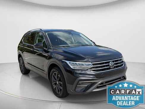 Used 2024 Volkswagen Tiguan SE FWD image 7