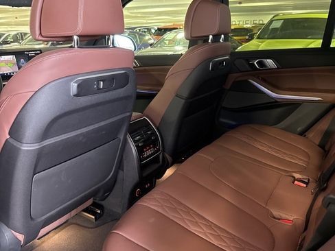 Used 2024 BMW X5 xDrive50e w/ M Sport Package image 8