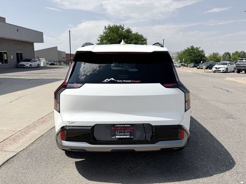 Used 2024 Kia EV9 GT-Line AWD/4WD image 8