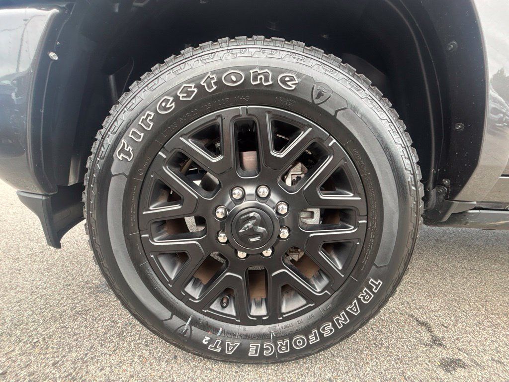 Certified 2025 RAM 3500 Limited AWD/4WD image 9