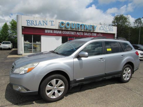 Used 2012 Subaru Outback 3.6R Limited AWD/4WD image 26