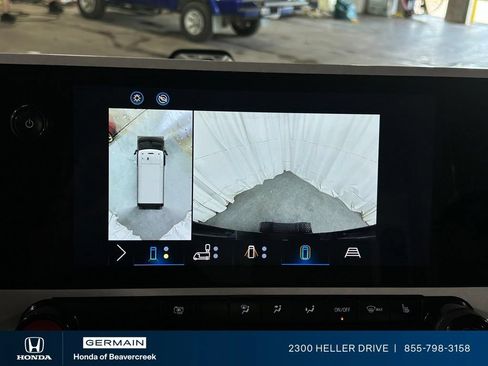 Used 2024 Chevrolet Brightdrop 400 w/ Commercial Equipment Package AWD/4WD image 23