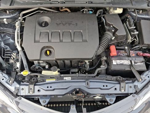 Used 2015 Toyota Corolla LE image 28