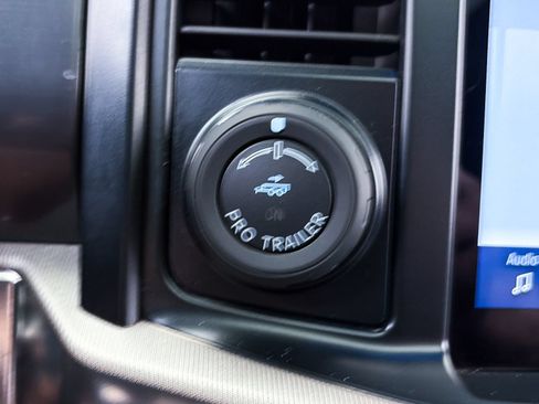 Used 2023 Ford F150 Raptor w/ Raptor 37 Performance Package AWD/4WD image 31