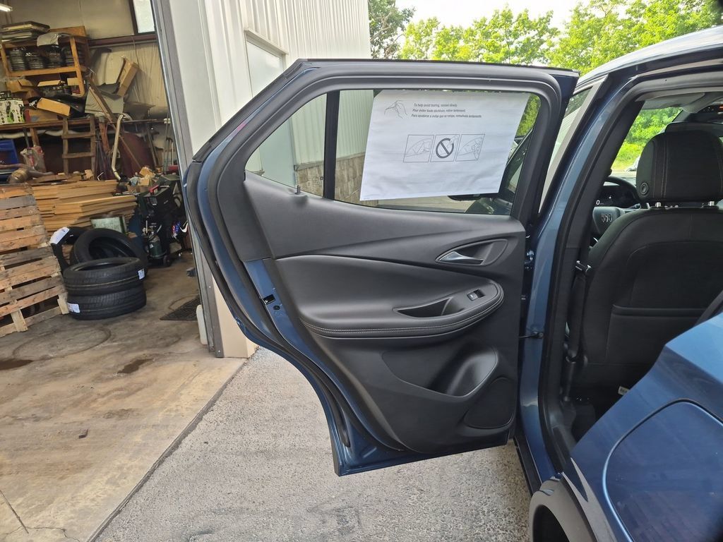 New 2026 Buick Encore GX Preferred w/ Comfort Package AWD/4WD image 29