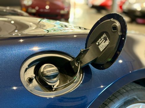 Used 2020 Porsche 911 Carrera 4S image 33