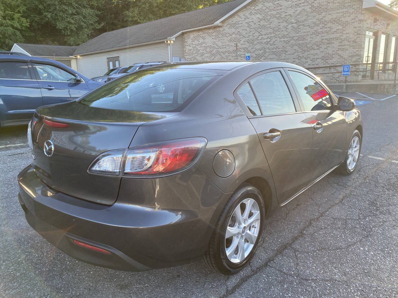 Used 2011 MAZDA MAZDA3 i Touring FWD image 5
