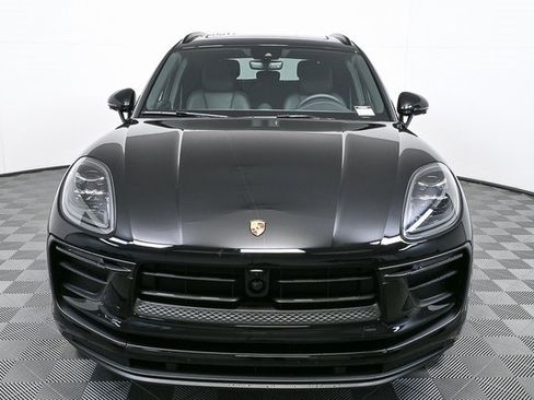 New 2026 Porsche Macan image 34