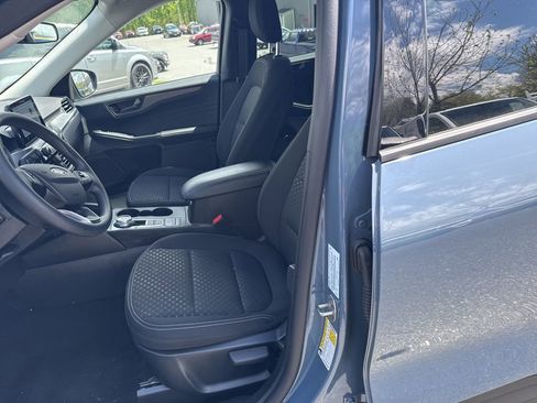 Used 2025 Ford Escape Active FWD image 10
