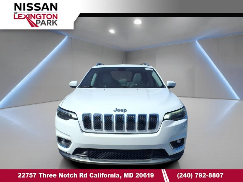 Used 2019 Jeep Cherokee Limited AWD/4WD image 2