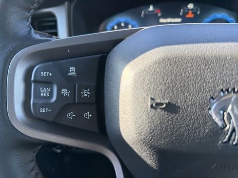 New 2025 Ford Bronco Badlands image 18