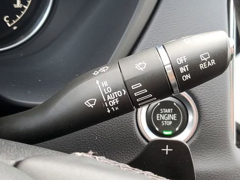 Certified 2022 Cadillac XT4 Premium Luxury w/ Safety Alert Package image 14