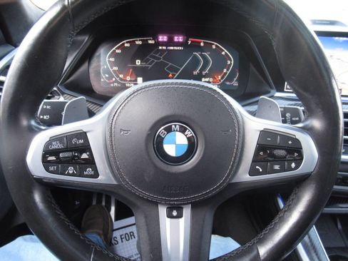 Used 2021 BMW X5 M50i w/ Executive Package image 40