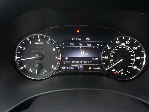 Used 2024 INFINITI QX80 Luxe AWD/4WD image 7