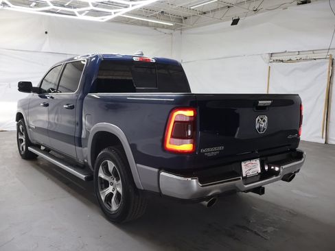 Used 2019 RAM 1500 Laramie AWD/4WD image 5